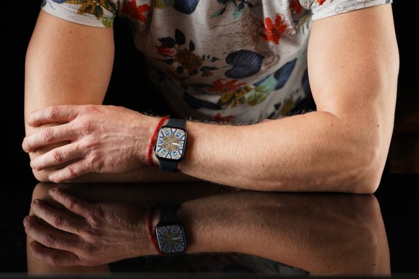 XJQIYUAN SOUYIE 2026 Smart Watch: AMOLED Display and Heavy Duty Design for Men XJQIYUAN SOUYIE 2026 Smart Watch: AMOLED Display and Heavy Duty Design for Men